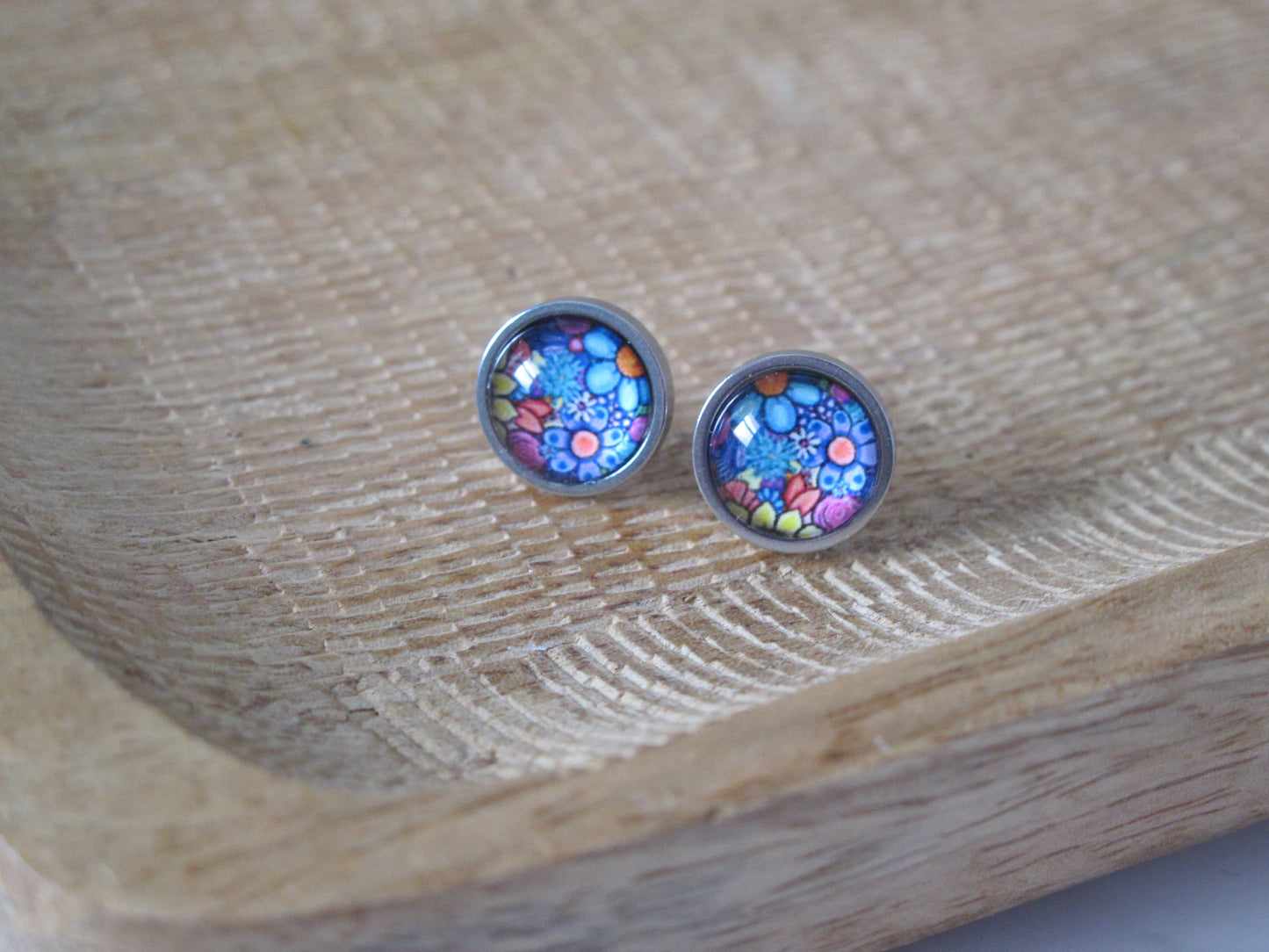 Crystal McMaster Jewellery Designer - Floral Bunch Stud Earrings 10mm