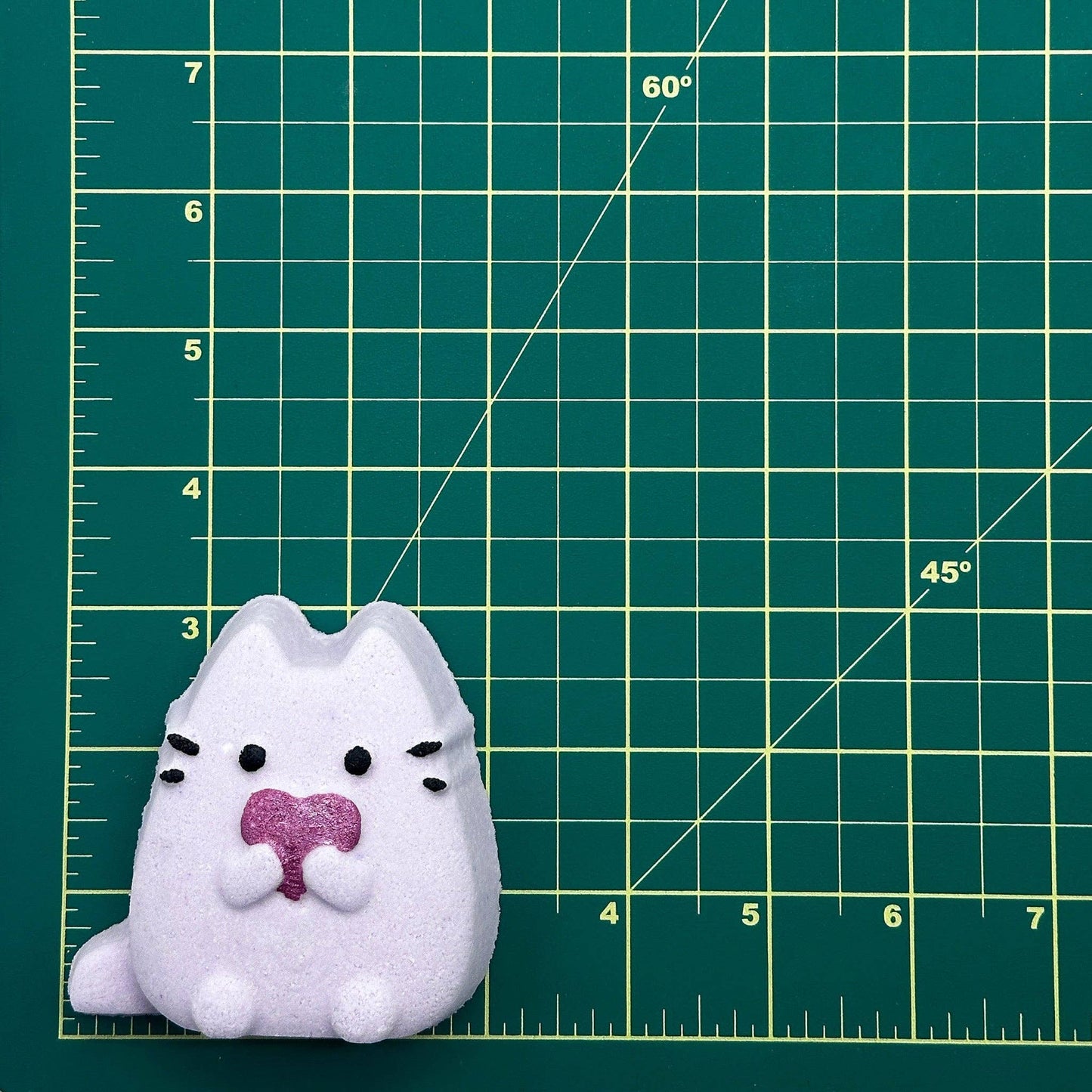 The Bomb Bar - Pusheen Cat