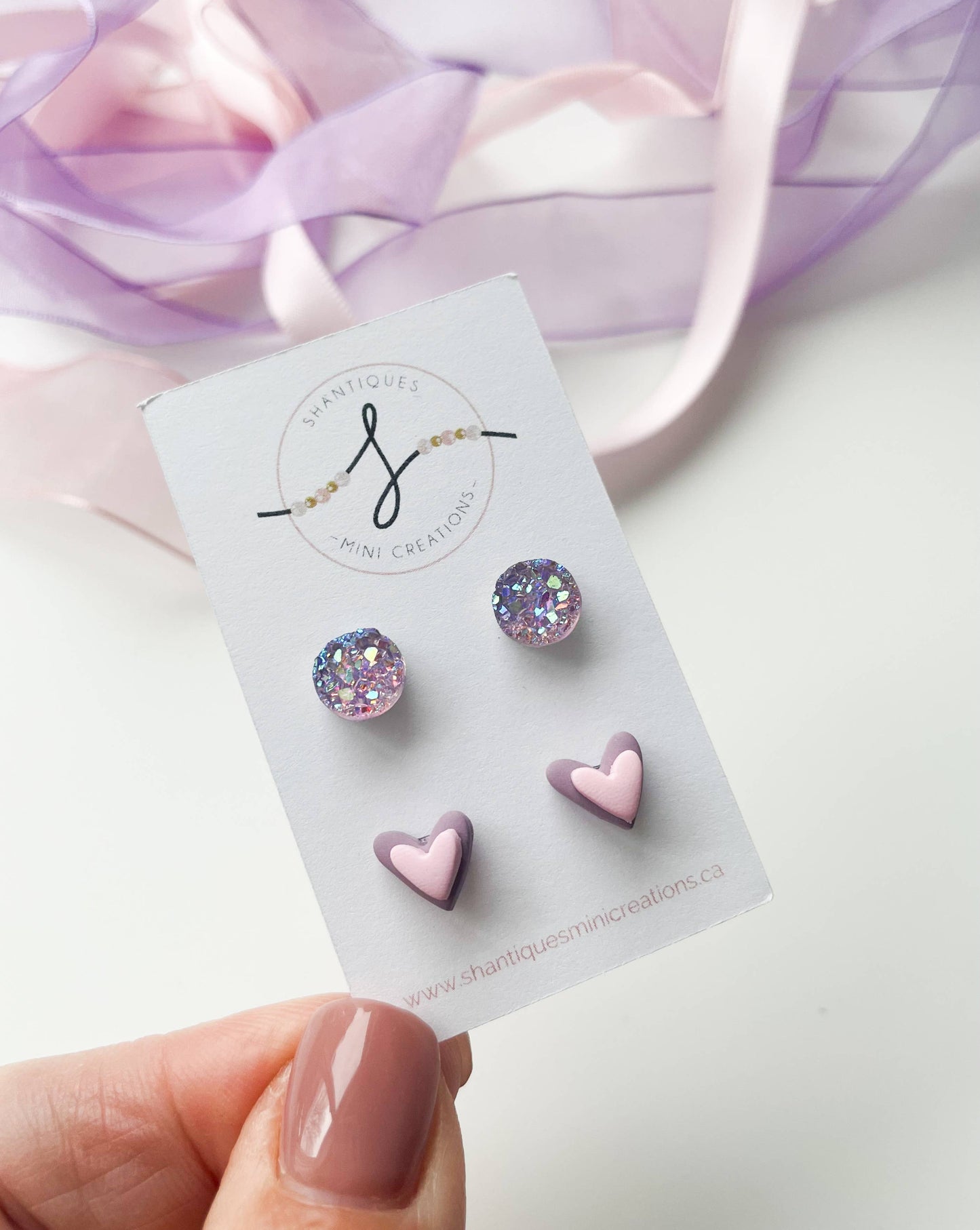 Shantiques Mini Creations - Duo Earrings - Polymer Clay Hearts: White hearts