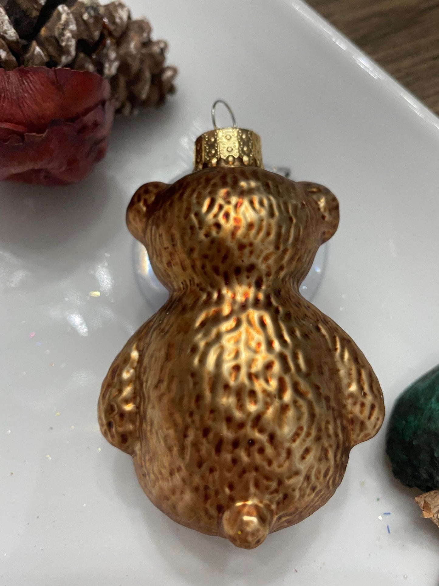 HAND PAINTED GLASS TEDDY BEAR ORNAMENT 8 CM IN ACRYLIC BOX