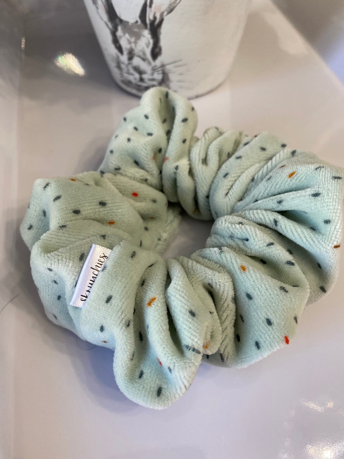 Scrunchie, velvet green with polka dots