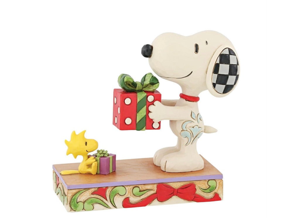 Snoopy and Woodstock with Gift