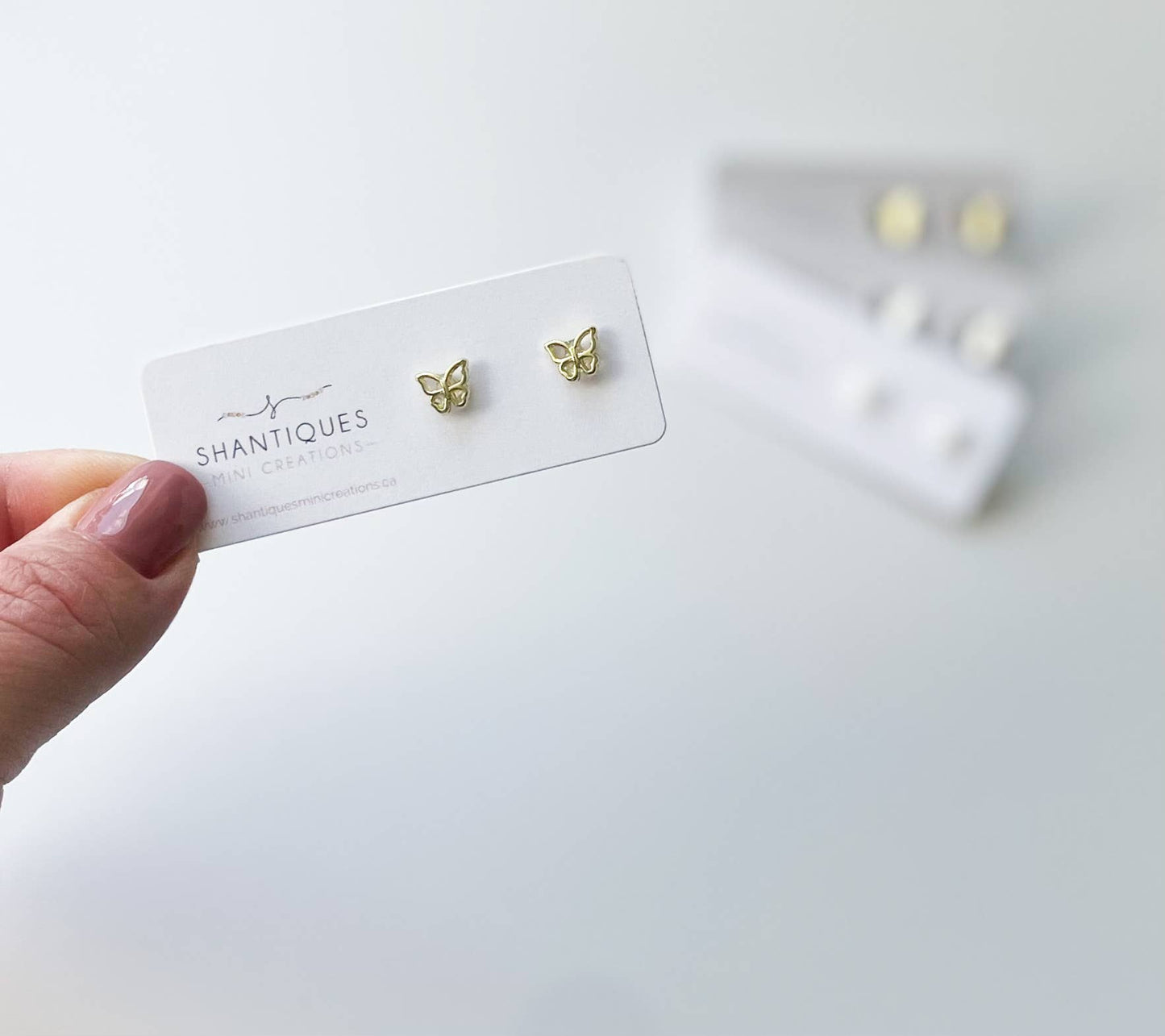 Earrings - Metallic Butterflies: Large Gold / Post