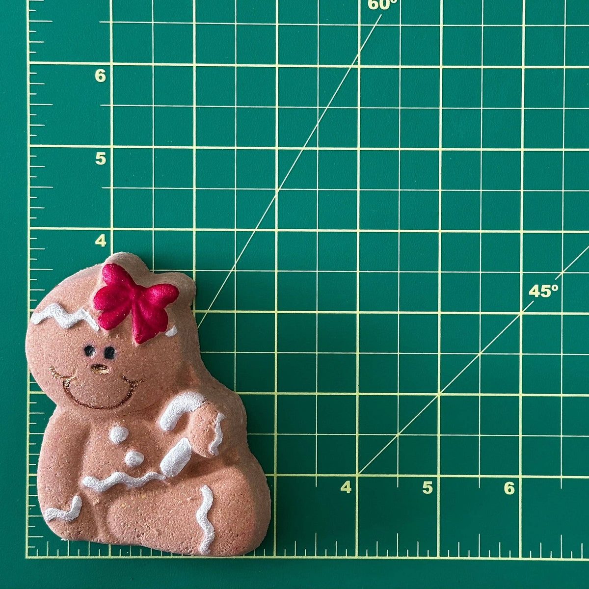 The Bomb Bar - Christmas Gingerbreads Bath Bomb: Boy