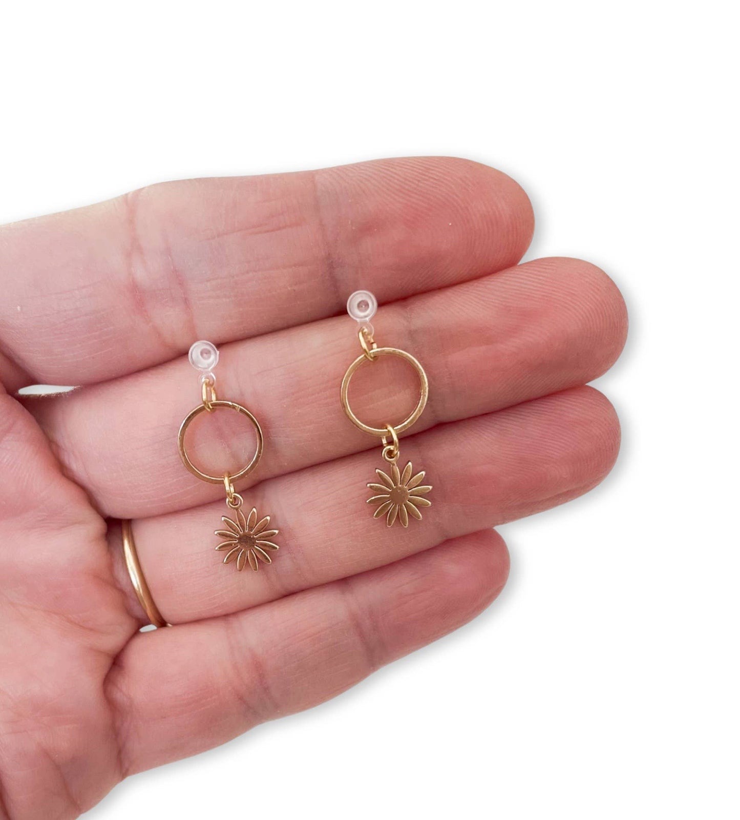 Shantiques Mini Creations - Dangle Earrings - 14k Gold Sunflower
