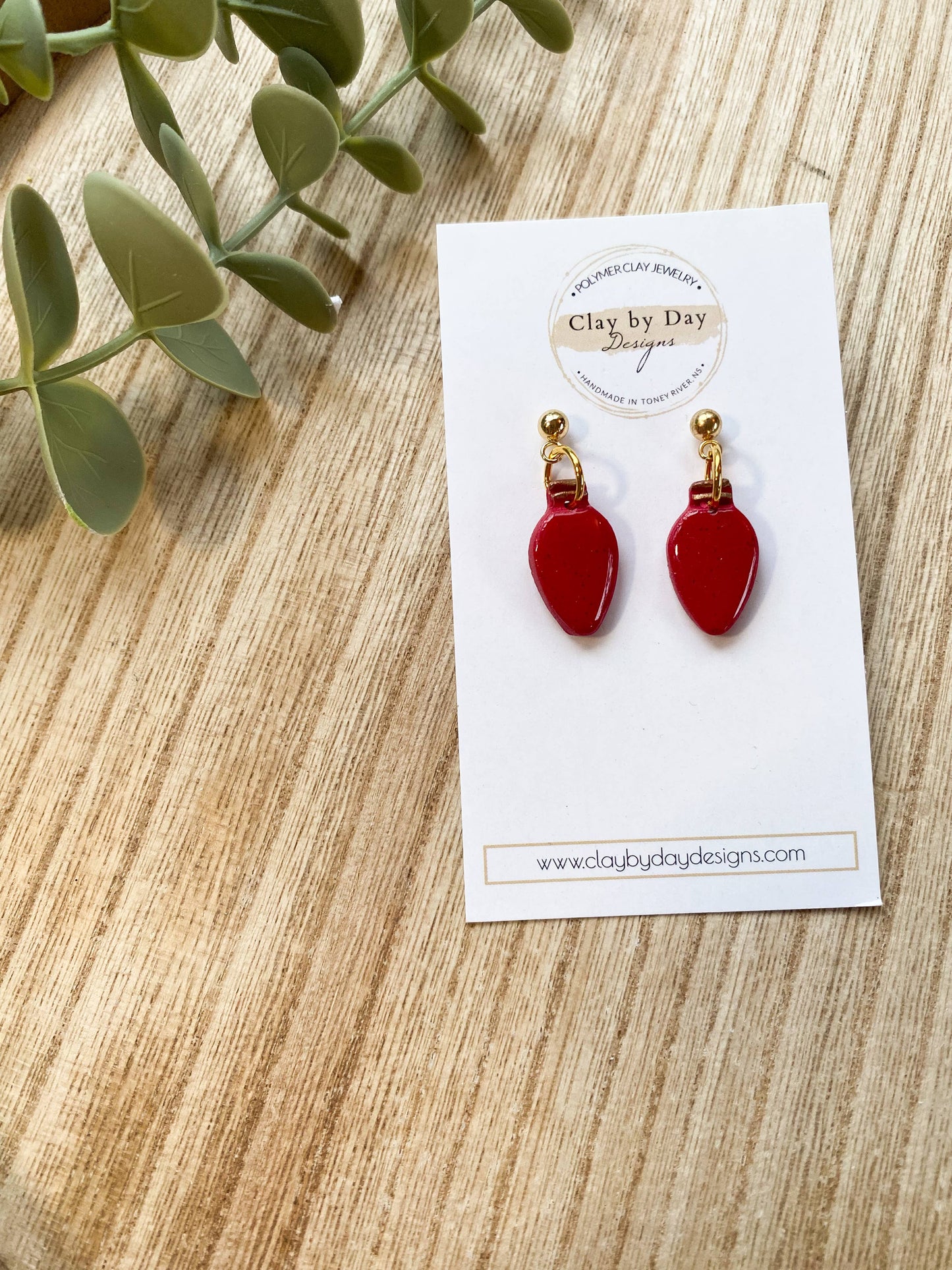 Christmas Light Bulb Earring - polymer clay