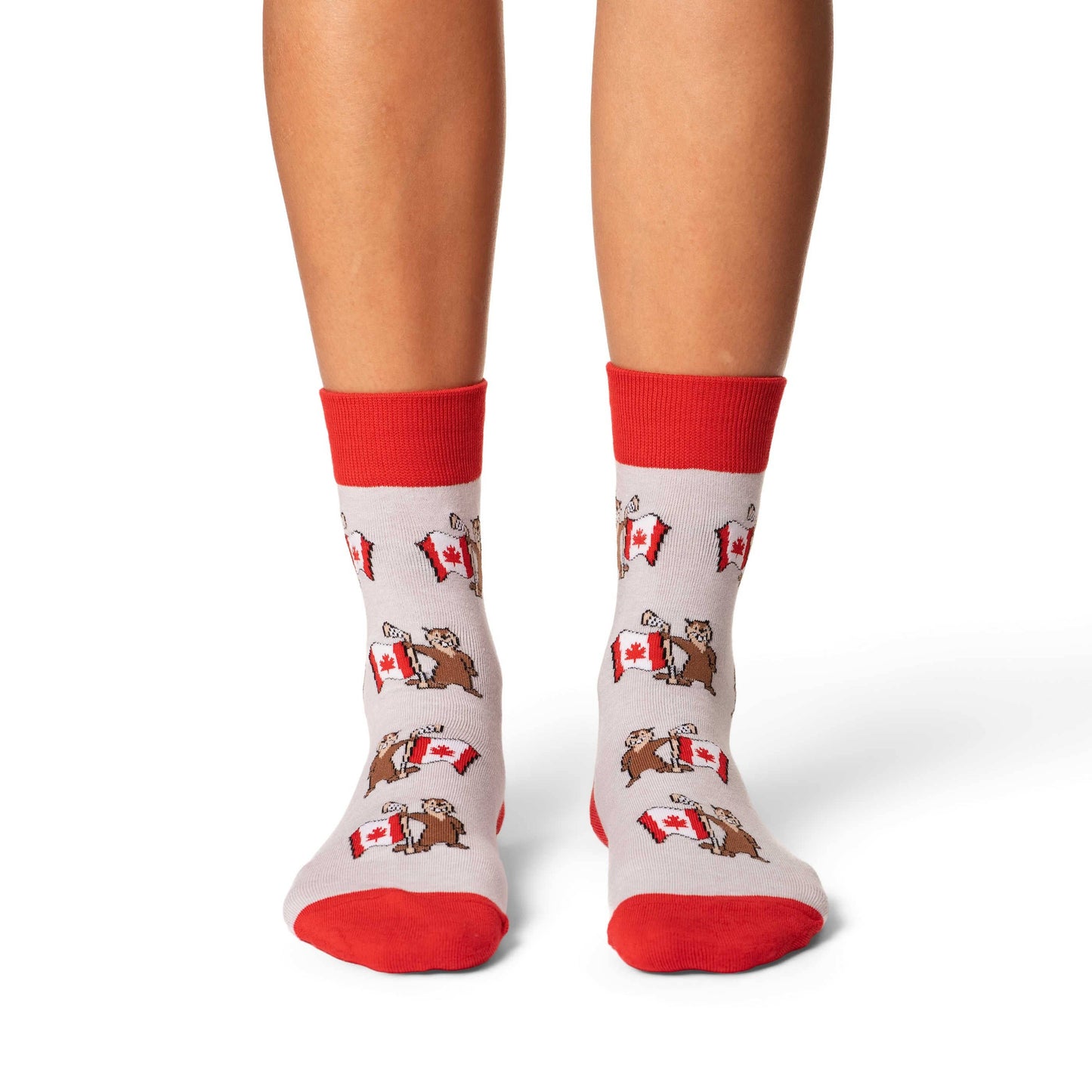 Women's Beaver Waving Canada Flag Socks: Shoe Size 5-9