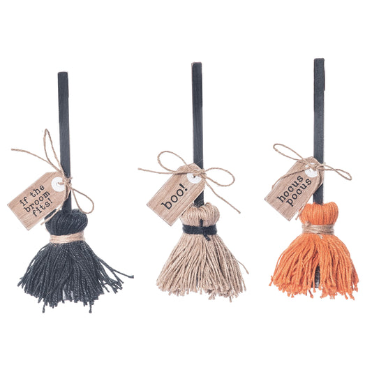 This beautiful assortment from Transpac's Halloween Vintage collection is sure to bring some added flair to your Halloween season! Made of wood, this home decor is the perfect addition to your home assortment - or a gift for those who matter most!