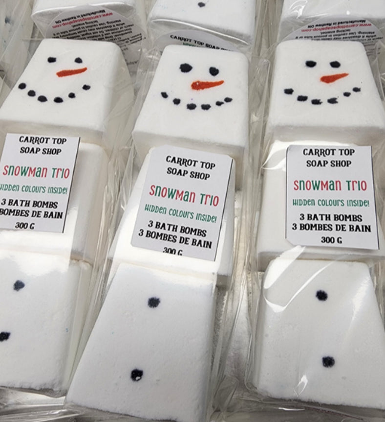 Snowman Trio Bath Bomb with Mystery Colour Inside