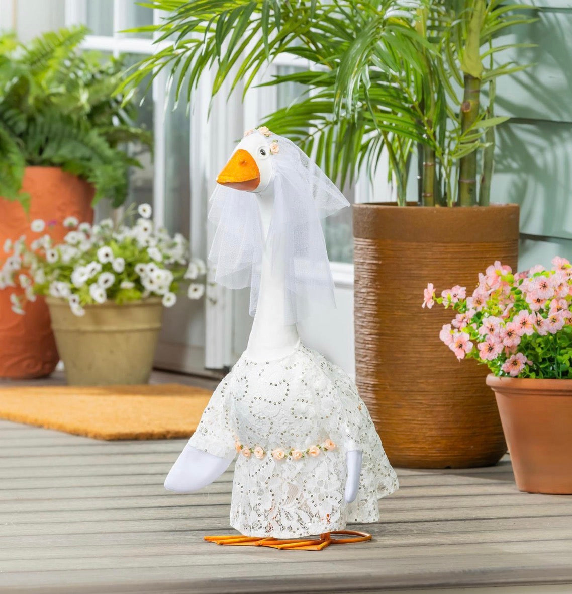 Giddy the Goose Outfit, Bride
