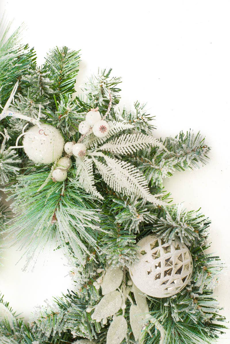 Starlight Collection - White/Gray Mixed Foliage Wreath With Sequin Branches