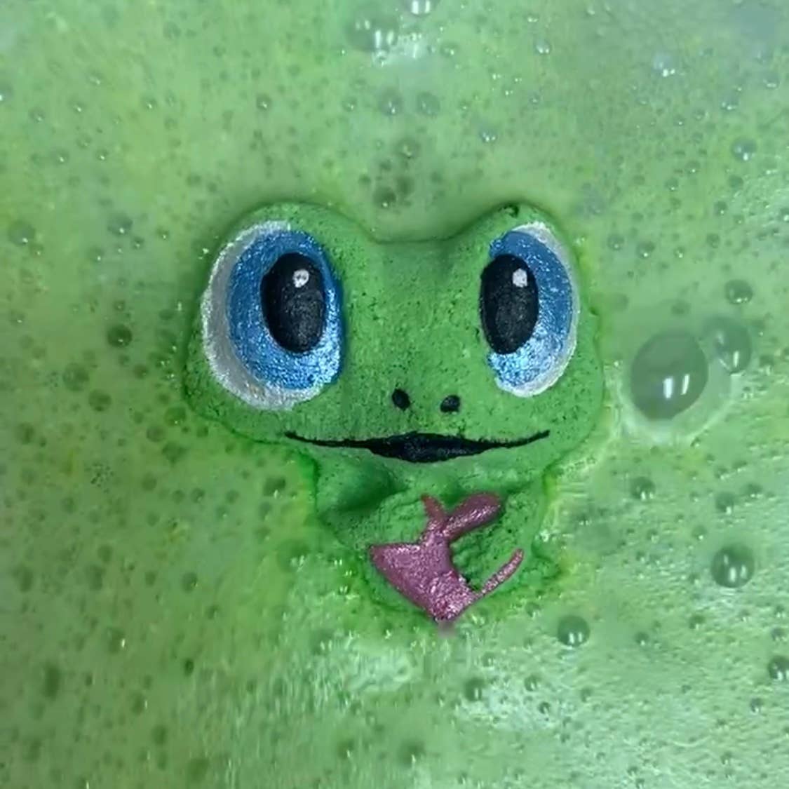 The Bomb Bar - Mini Frog with Heart
