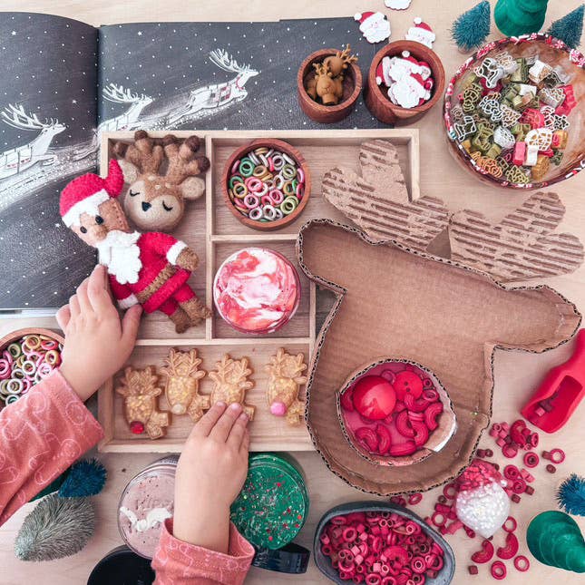 Sewing Seeds Play - One Felt Christmas Santa Claus