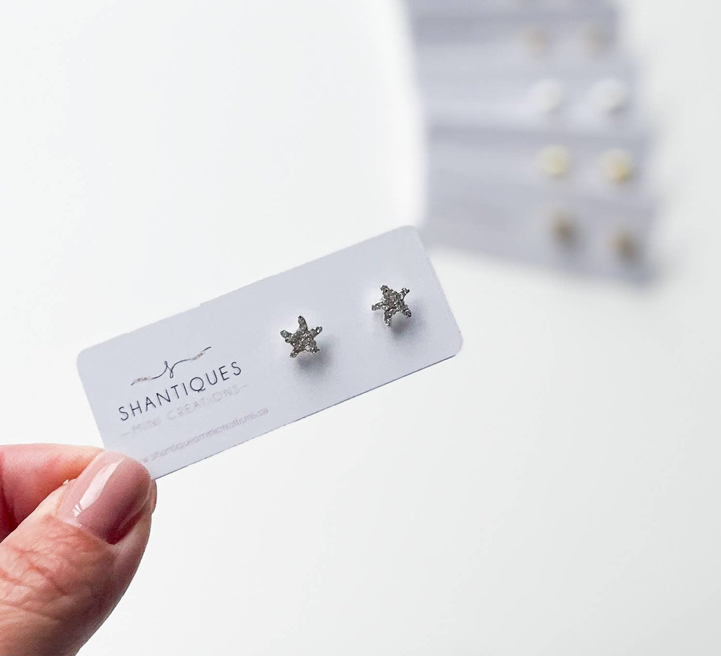 Shantiques Mini Creations - Earrings - Summer Beach Collection: White Starfish / Post