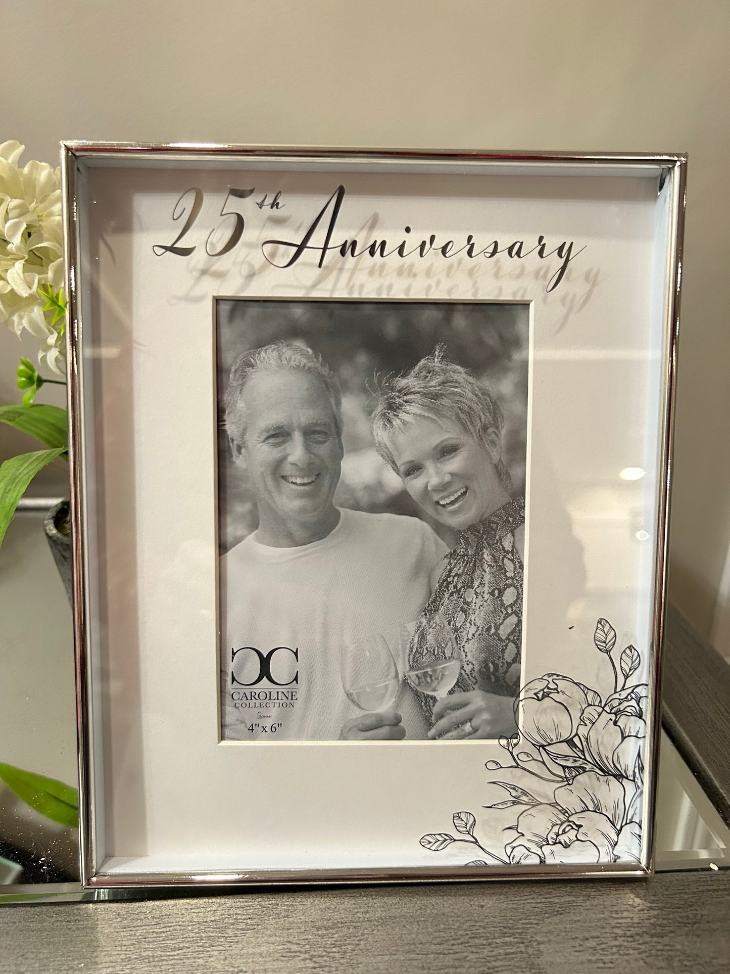 25th Anniversary Frame, Glass