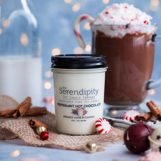 8 OUNCE SOY CANDLE "PEPPERMINT HOT CHOCOLATE"