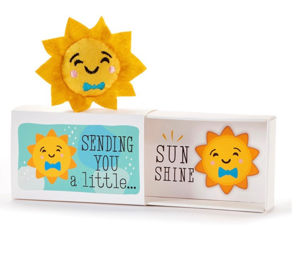 Sun Pocket Hug with Gift Box