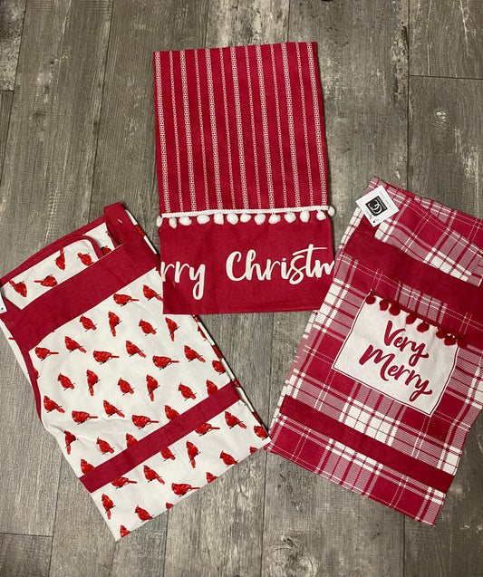 Christmas Aprons, 3 Assorted