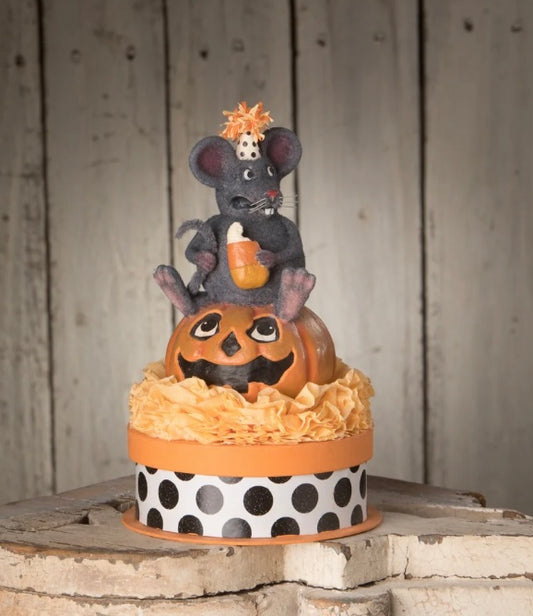 Scaredy Mouse on a Box by Bethany Lowe