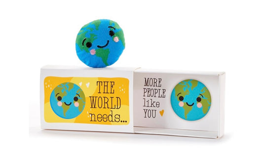 The World Pocket Hug with Gift Box