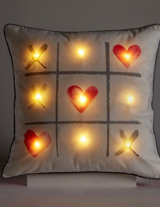 LED, XOXO Pillow